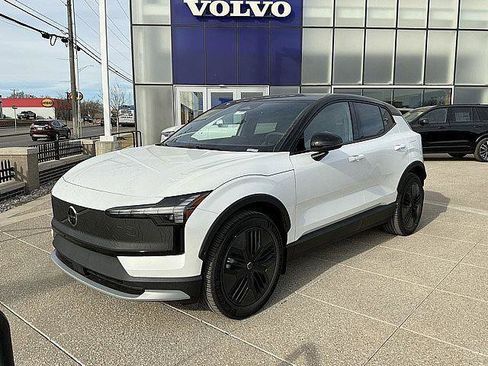 New 2026 Volvo EX30 Cross Country Ultra w/ Protection Package Premier AWD/4WD image 3