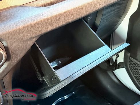 Used 2024 Jeep Wrangler Unlimited Sport image 37