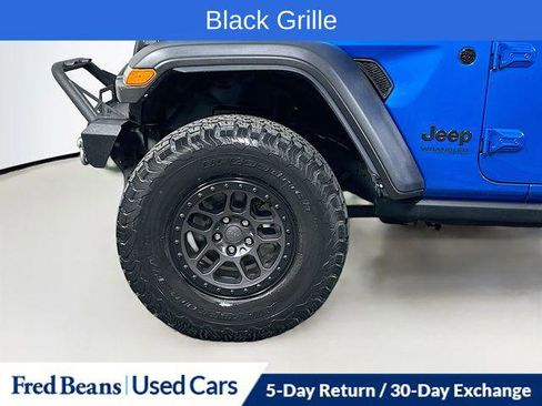 Used 2022 Jeep Wrangler Unlimited Sport AWD/4WD image 37