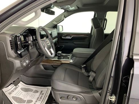 New 2026 GMC Sierra 1500 Elevation image 7