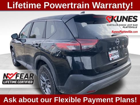 Used 2023 Nissan Rogue S image 7