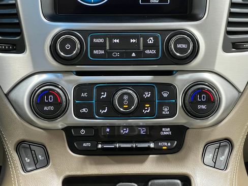 Used 2019 GMC Yukon SLT AWD/4WD image 25