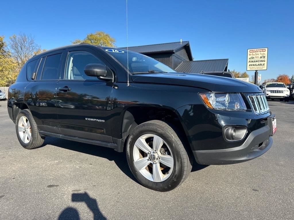 Used 2016 Jeep Compass Sport w/ Power Value Group AWD/4WD image 1