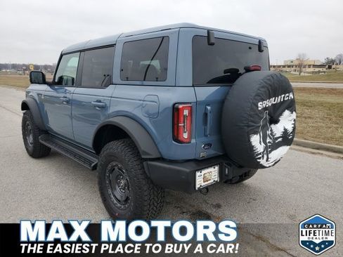 New 2025 Ford Bronco Outer Banks w/ Sasquatch Package image 9