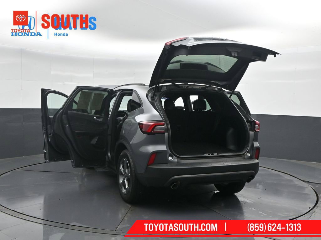 Used 2025 Ford Escape ST-Line AWD/4WD image 55