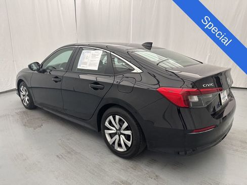 Used 2024 Honda Civic LX image 5