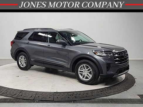 New 2026 Ford Explorer Active RWD image 1