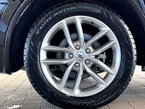 Used 2024 Dodge Durango GT image 39