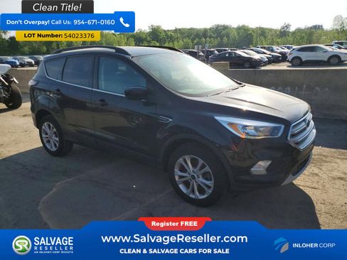 Used 2018 Ford Escape SE w/ SE Sync 3 Package AWD/4WD image 5