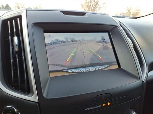 Certified 2020 Ford Edge SEL image 19