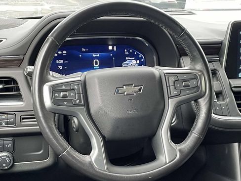 Certified 2022 Chevrolet Tahoe Z71 w/ Luxury Package AWD/4WD image 17