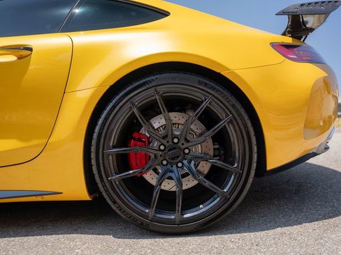 Used 2018 Mercedes-Benz AMG GT C image 8