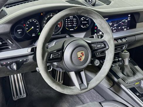 Certified 2023 Porsche 911 GT3 RWD image 23