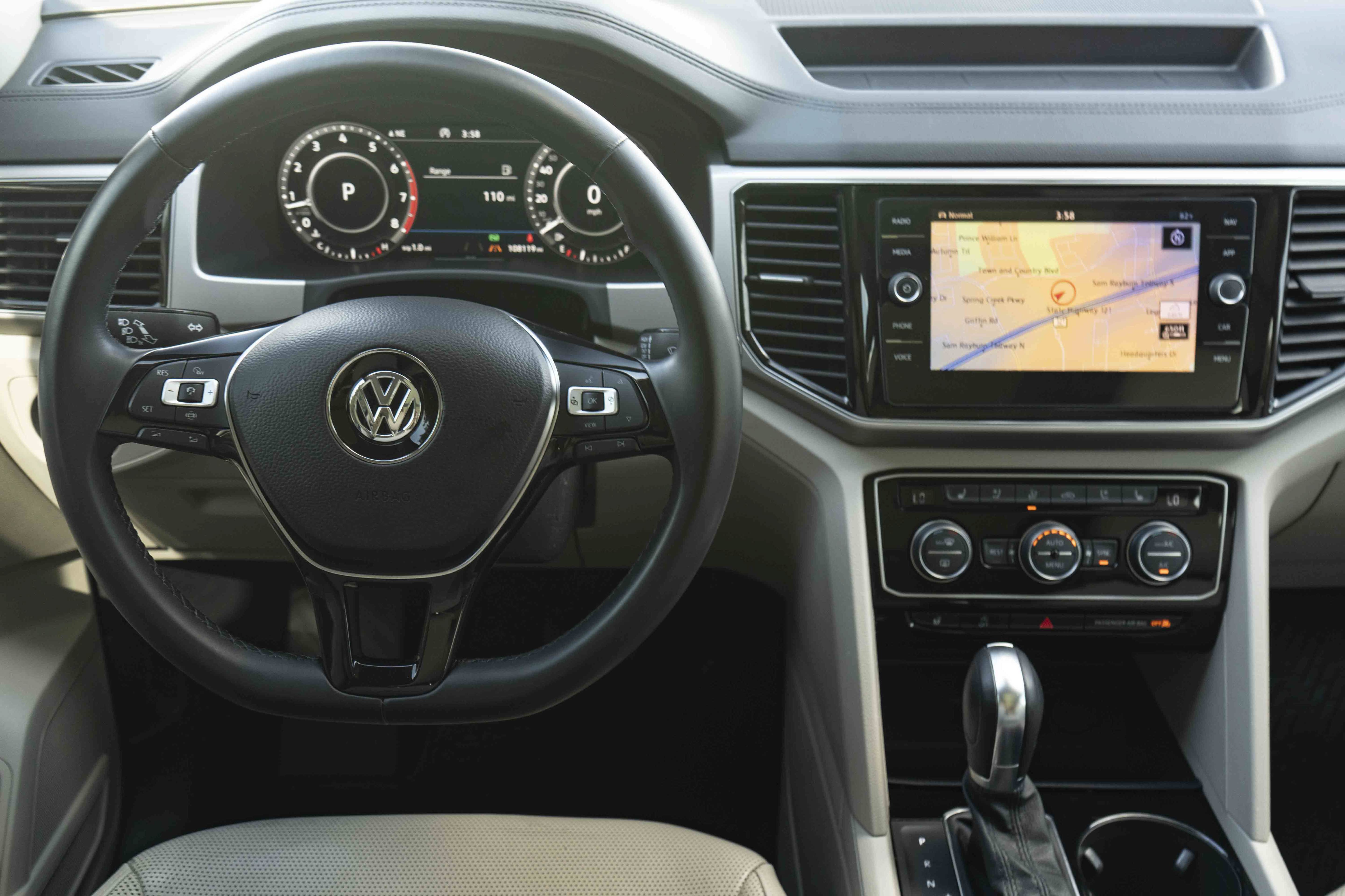 Used 2019 Volkswagen Atlas SEL Premium AWD/4WD image 19