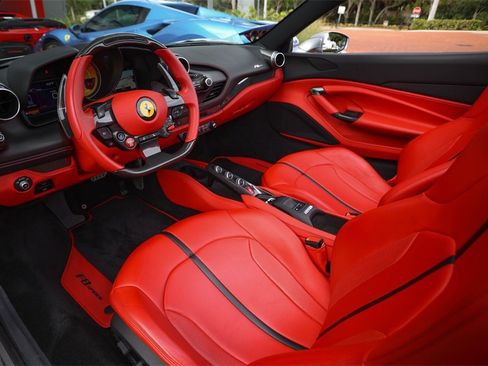 Certified 2022 Ferrari F8 Tributo image 42