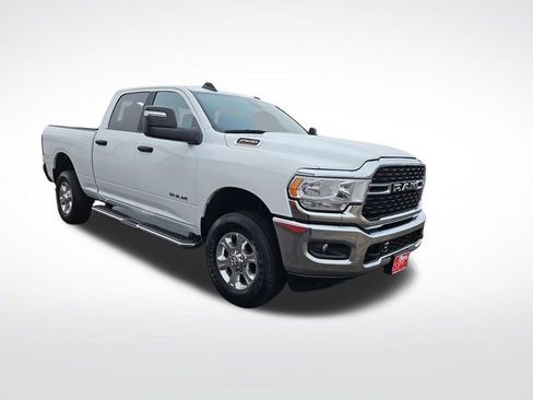 Used 2024 RAM 2500 Big Horn AWD/4WD image 11