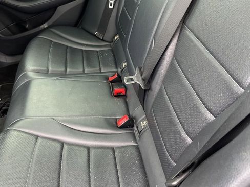 Used 2015 Mercedes-Benz C 300 4MATIC Sedan image 19