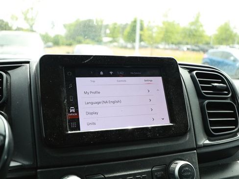 Used 2023 RAM ProMaster 2500 image 9