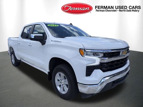 Used 2025 Chevrolet Silverado 1500 LT AWD/4WD image 9