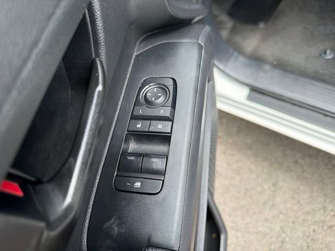 Used 2024 Toyota Tacoma SR RWD image 13