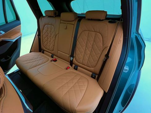 Certified 2026 BMW X5 xDrive40i w/ Premium Package image 15