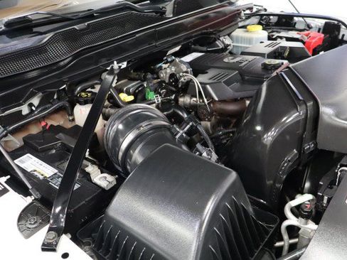 Used 2020 RAM 2500 Limited AWD/4WD image 89
