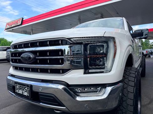 Used 2021 Ford F150 Lariat w/ Equipment Group 502A High AWD/4WD image 19