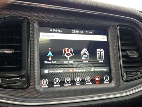 Used 2017 Dodge Challenger R/T Scat Pack w/ Leather Interior Group RWD image 22