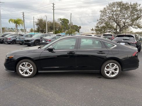 Certified 2025 Honda Accord LX image 4