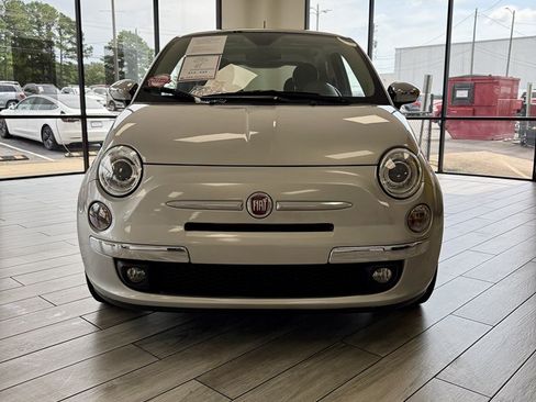 Used 2012 FIAT 500 Lounge w/ Luxury Leather Pkg FWD image 2