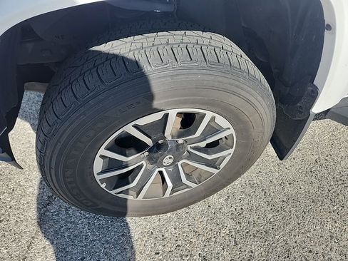 Certified 2023 Toyota Tacoma TRD Sport image 9