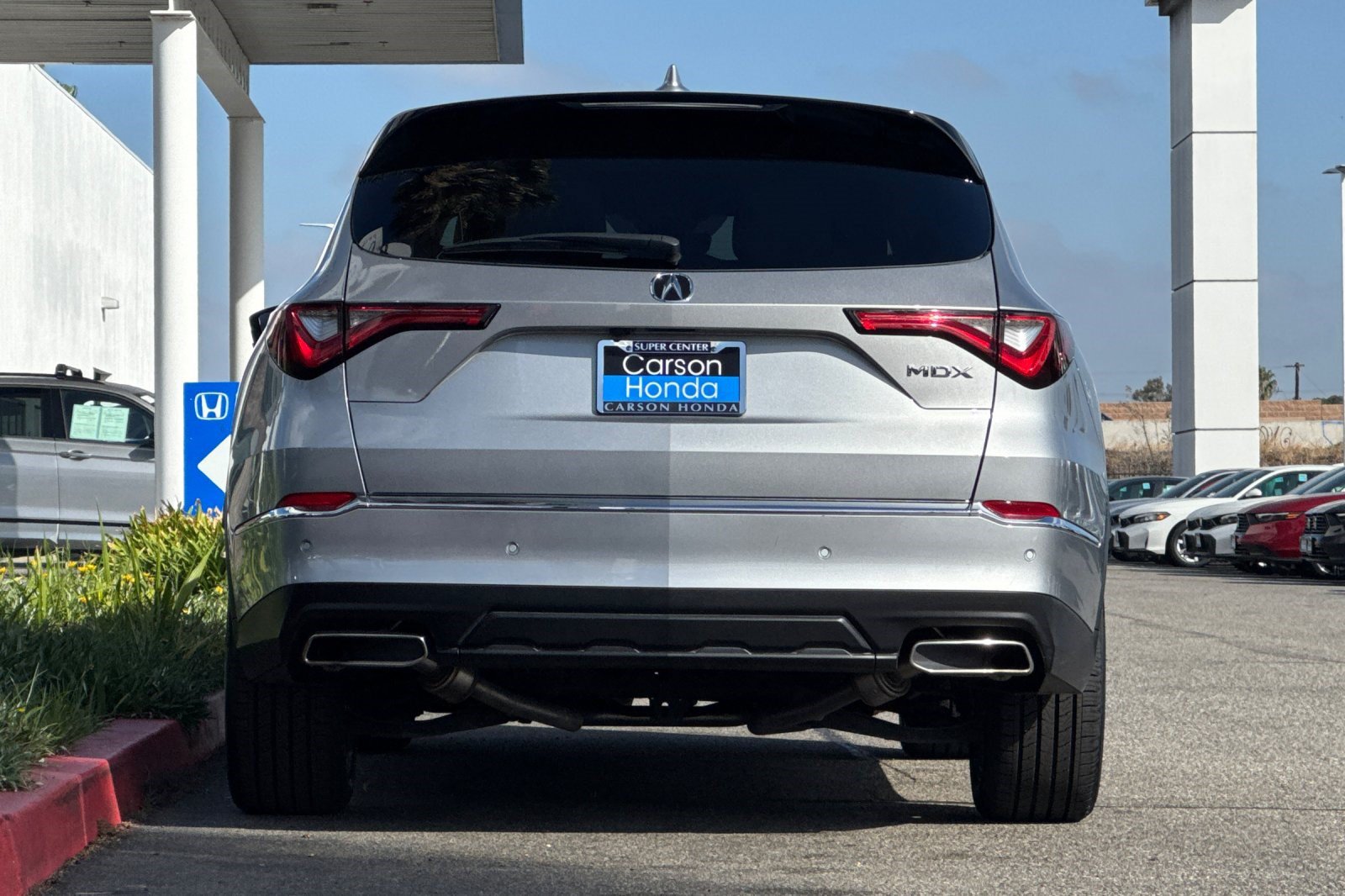 Used 2024 Acura MDX w/ Technology Package FWD image 10