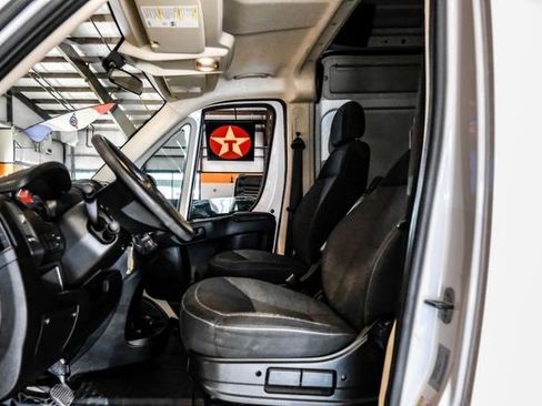 Used 2017 RAM ProMaster 1500 w/ Interior Convenience Group image 6