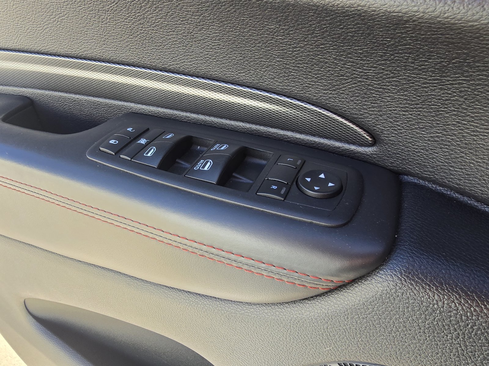 Used 2024 Dodge Durango GT AWD/4WD image 18