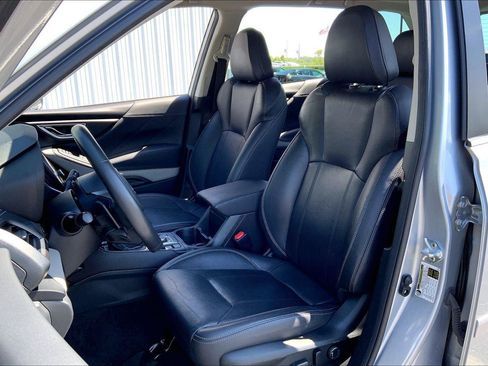 Used 2023 Subaru Forester Limited w/ Popular Package #2 AWD/4WD image 24