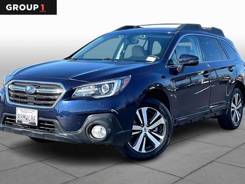 Used 2018 Subaru Outback 2.5i Limited image 1
