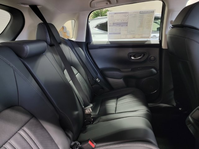 New 2027 Honda HR-V EX-L image 13