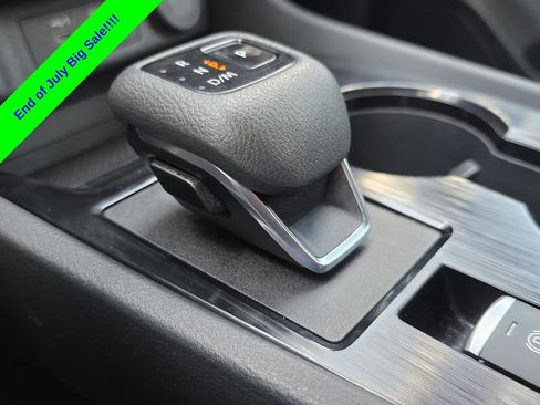 Used 2024 Nissan Rogue S FWD image 22