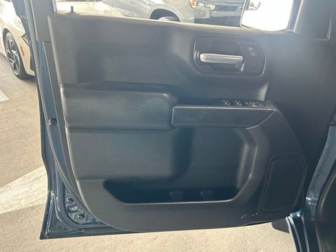 Used 2022 Chevrolet Silverado 1500 Custom RWD image 17