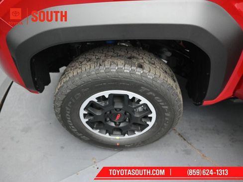 New 2026 Toyota Tacoma TRD Off-Road AWD/4WD image 33