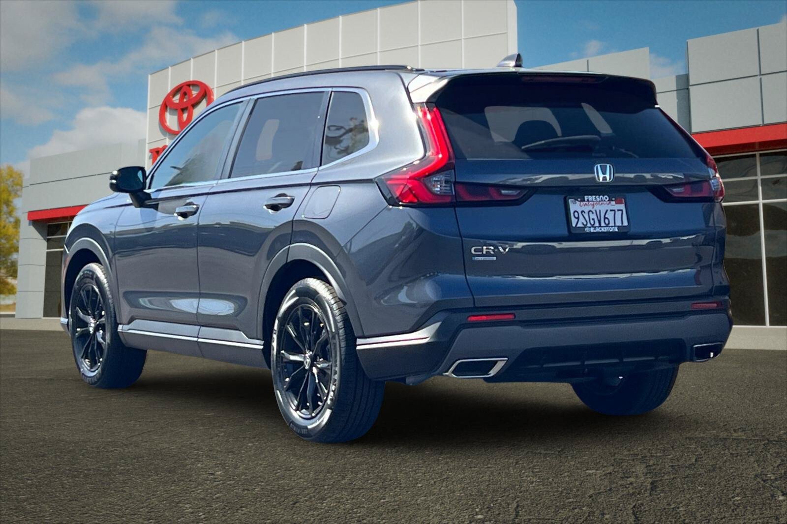 Used 2025 Honda CR-V Sport-L image 5