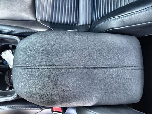 Used 2022 Toyota RAV4 XSE image 29