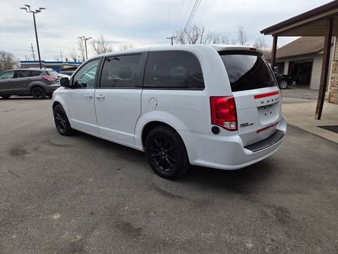 Used 2020 Dodge Grand Caravan GT image 4