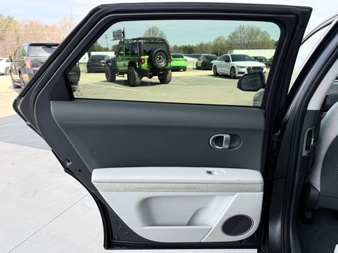 Used 2023 Hyundai Ioniq 5 SEL image 23