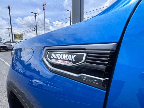 Used 2024 GMC Sierra 1500 AT4 w/ AT4 Premium Package AWD/4WD image 16