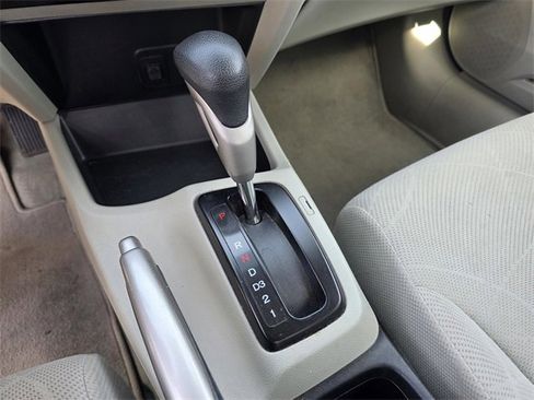 Used 2012 Honda Civic LX image 27