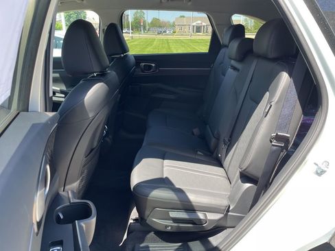 New 2026 Kia Sorento S AWD/4WD image 10