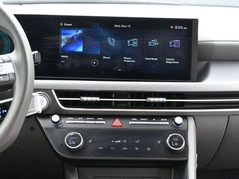 Used 2025 Hyundai Sonata SEL FWD image 11