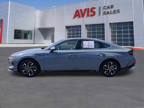 Used 2025 Hyundai Sonata SEL FWD image 10