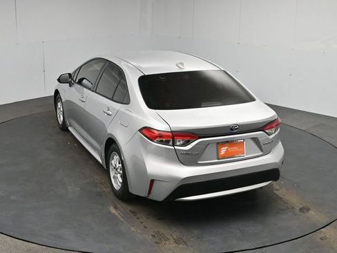 Used 2020 Toyota Corolla LE image 39